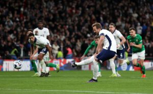 Inglaterra venció sin complicaciones a Irlanda.