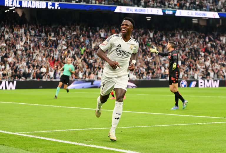 Vinicius celebrando en el último partido de liga frente al Osasuna