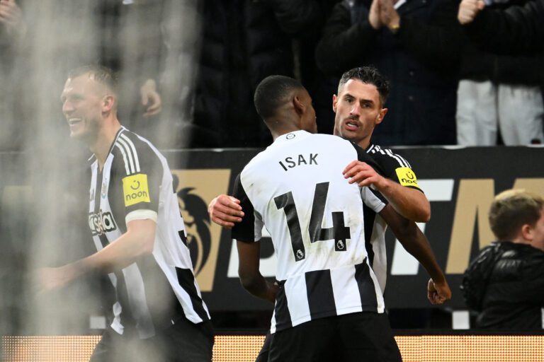 Newcastle - Liverpool.