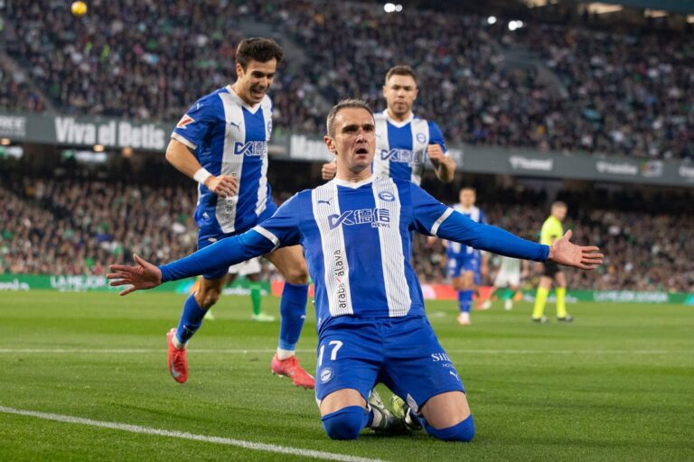 Kike García contra el Betis