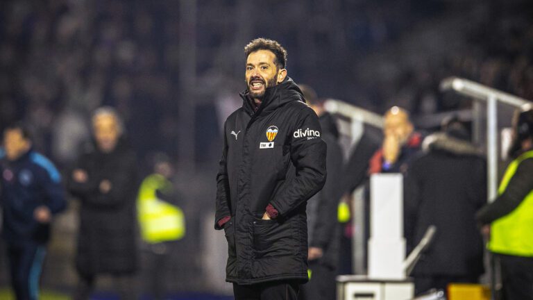 Carlos Corberán en el partido ante el Ourense
