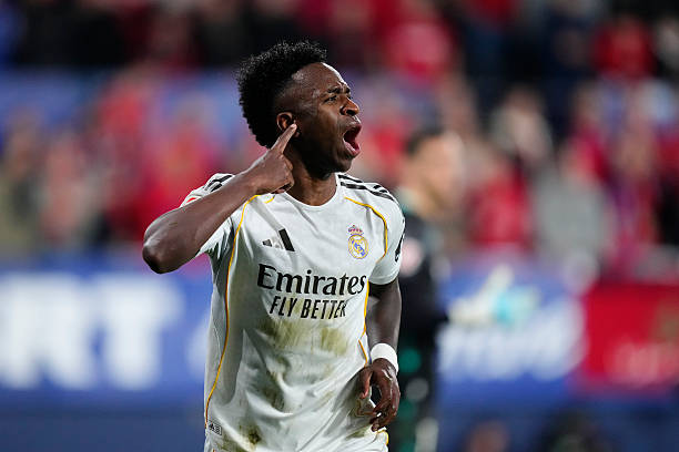Vinicius celebrando su gol ante el Osasuna
